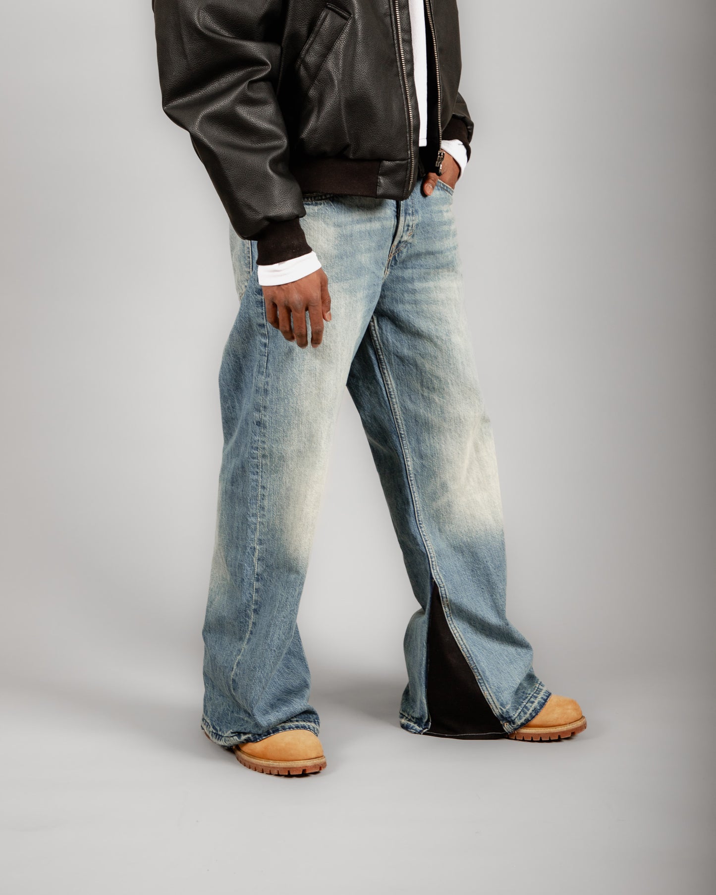 'Cowboy' Flared Jeans